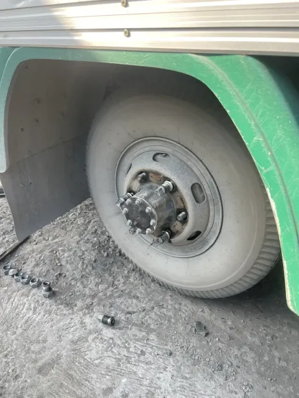 Cứu hộ lốp xe 24/24 – An tâm trên mọi cung đường
